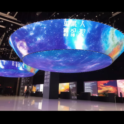 Alquiler di schermi a LED trasparenti a contrasto elevato