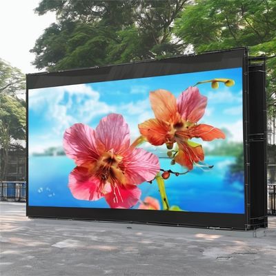 Display a LED a colori fissi P 3.91 con design elegante e leggero