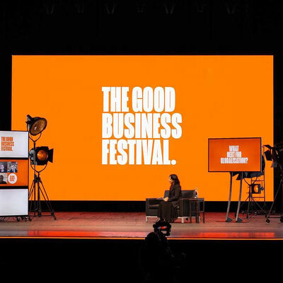 LEDKING P1.86 Teatro interno Display LED Video Wall Home Cinema LED Screen Indoor LED Video Wall per la sala riunioni Chiesa