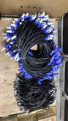 Schermo LED da esterno impermeabile IP65 con durata di 100.000 ore e cabinet in alluminio pressofuso