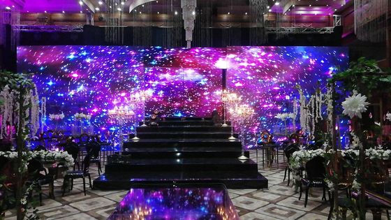 Display LED interno senza soluzione di continuità pannello di schermo P1.53 angolo di visione curvo 160°